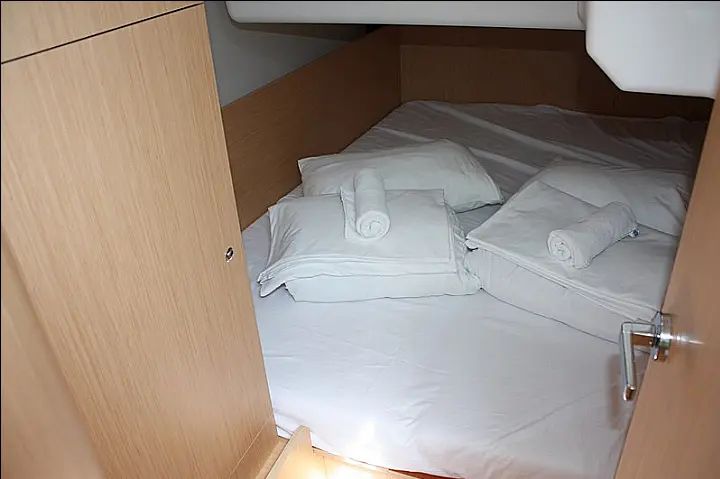 Beneteau Oceanis 35.1 - 