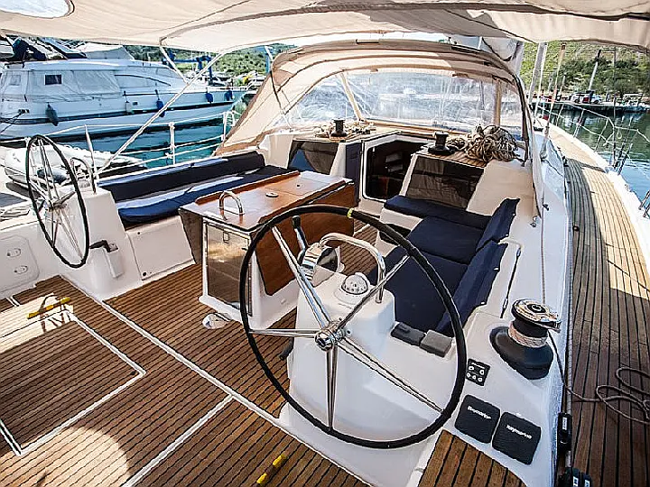 Dufour 56 Exclusive - 