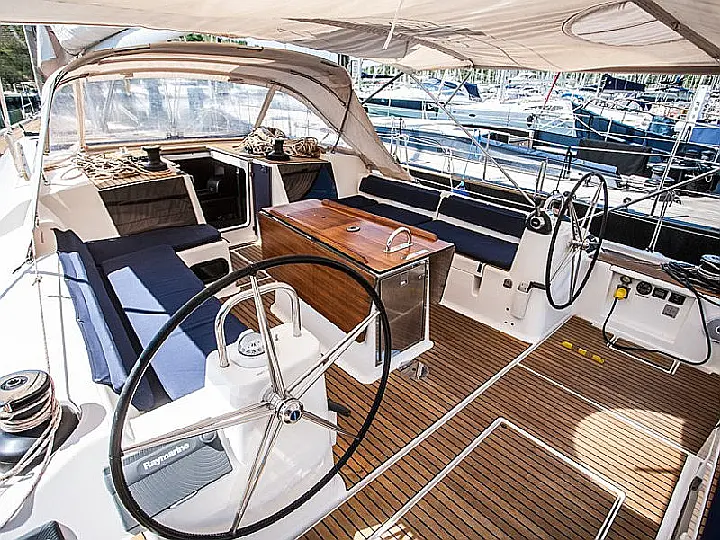 Dufour 56 Exclusive - 