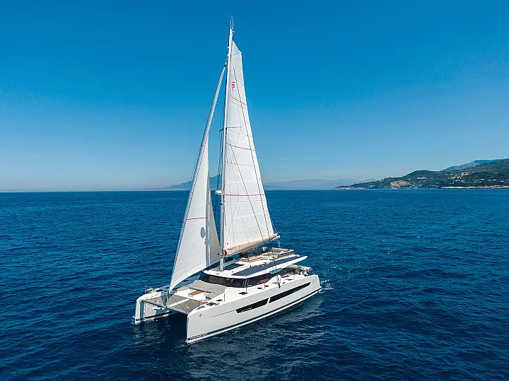 Aura 51 - 