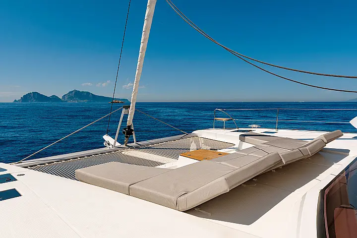 Aura 51 - 