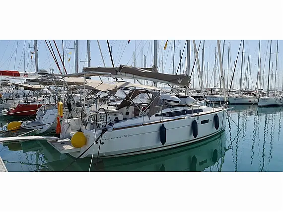 Sun Odyssey 349