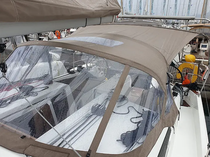 Sun Odyssey 410 - 