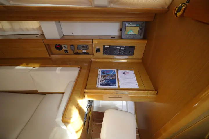 Sun Odyssey 49i - 