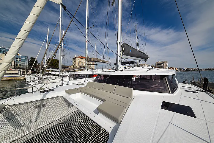 Astréa 42 - 