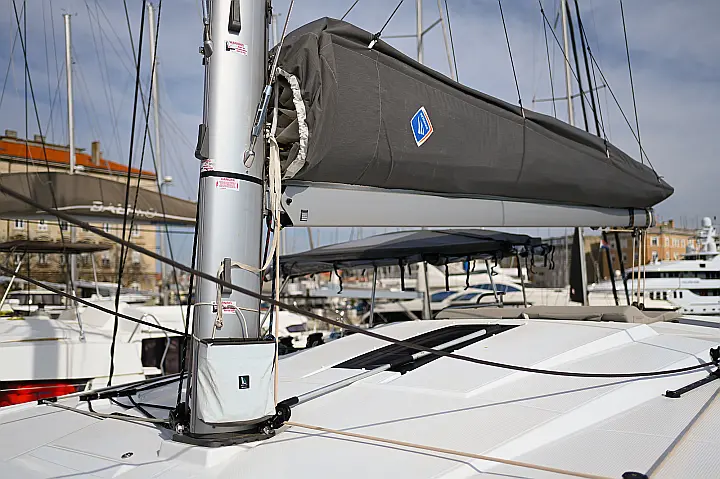 Astréa 42 - 