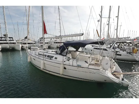 Sun Odyssey 45