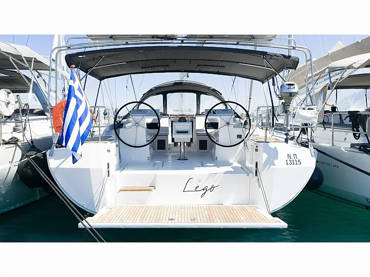Bavaria C45  - External image