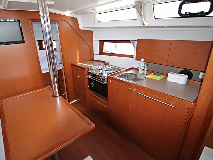 OCEANIS 38 BT - 