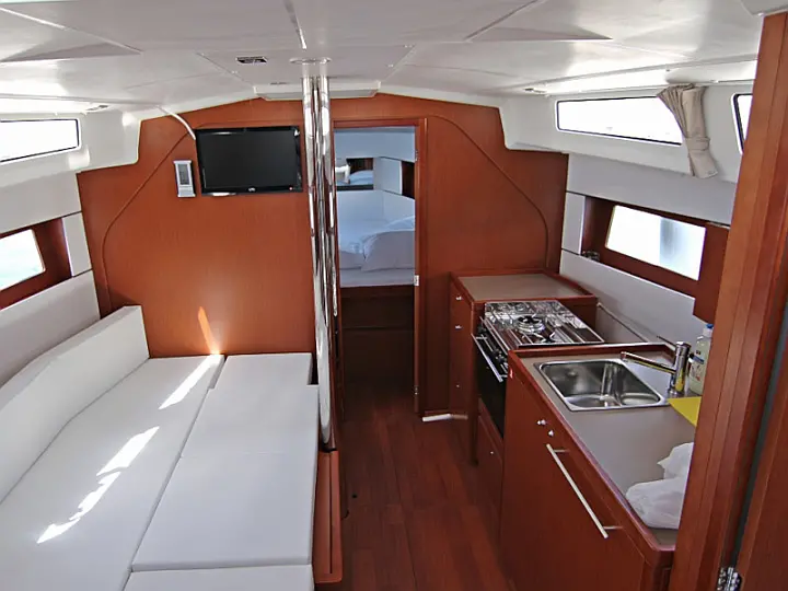 OCEANIS 38 BT - 