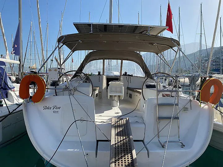 Cyclades 50.5 - 