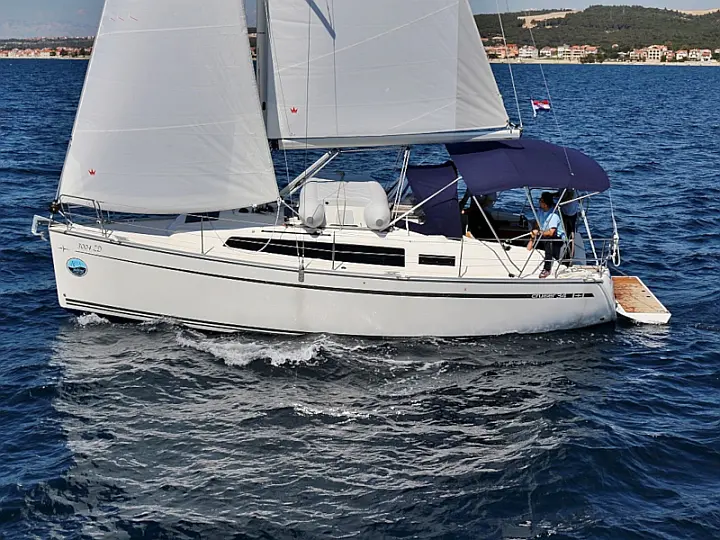 BAVARIA C 34  - External image