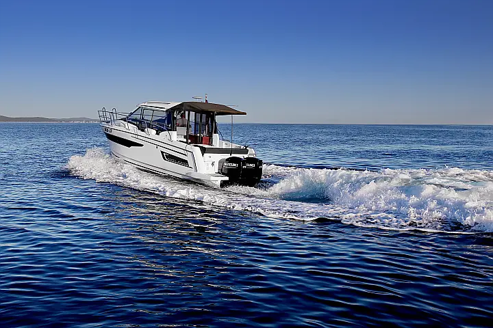 Merry Fisher 895 - 