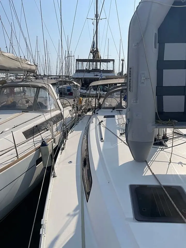 Bavaria Cruiser 46 - - 