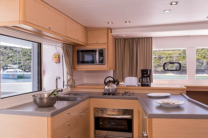 Lagoon 450 F - 