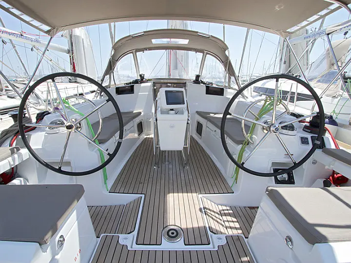 Sun Odyssey 419 - 