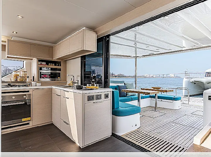 Lagoon 55 - 