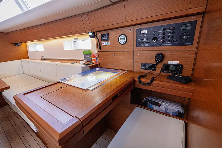 Jeanneau 54 - 