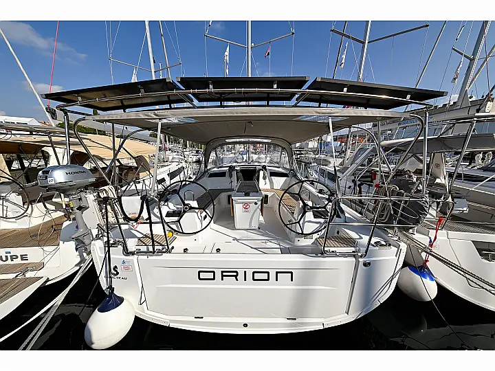 Oceanis 40.1 - External image