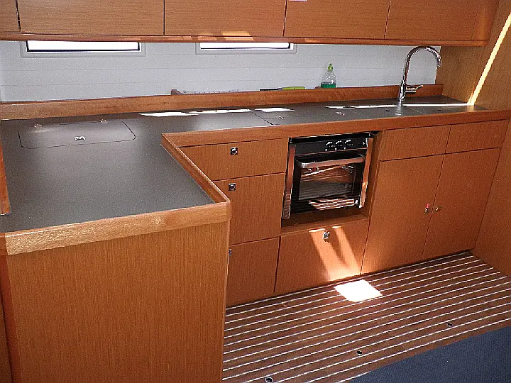 Bavaria Cruiser 34 - 