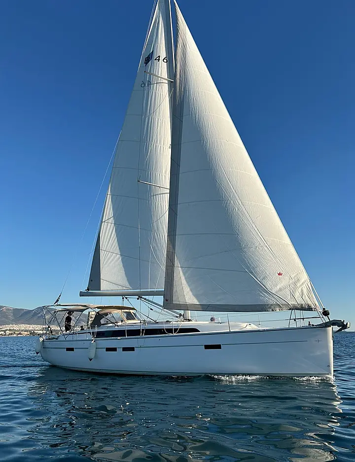 Bavaria Cruiser 46 - External image