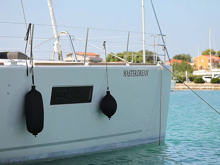 Lagoon 620 - 