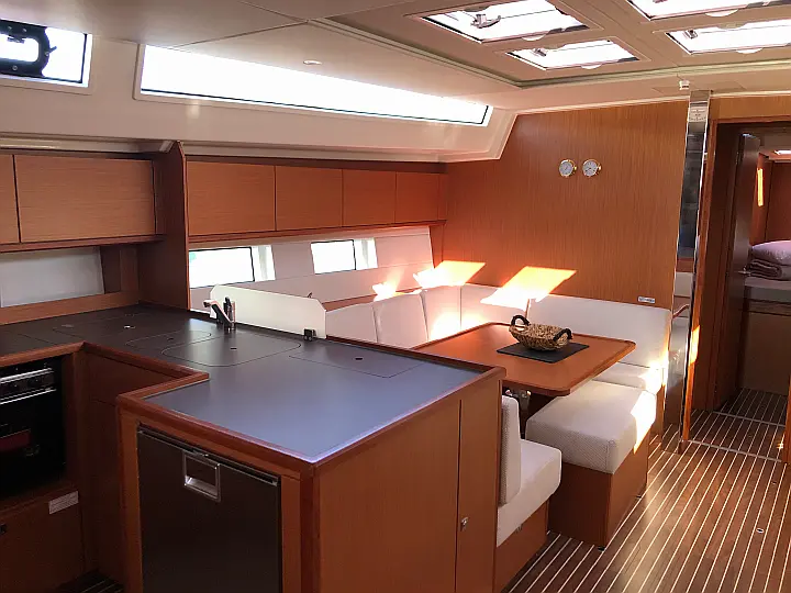 Bavaria C50 - 