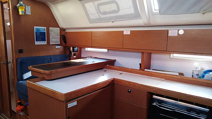 Bavaria Cruiser 51 - 