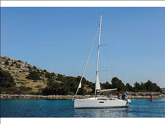 Sun Odyssey 349