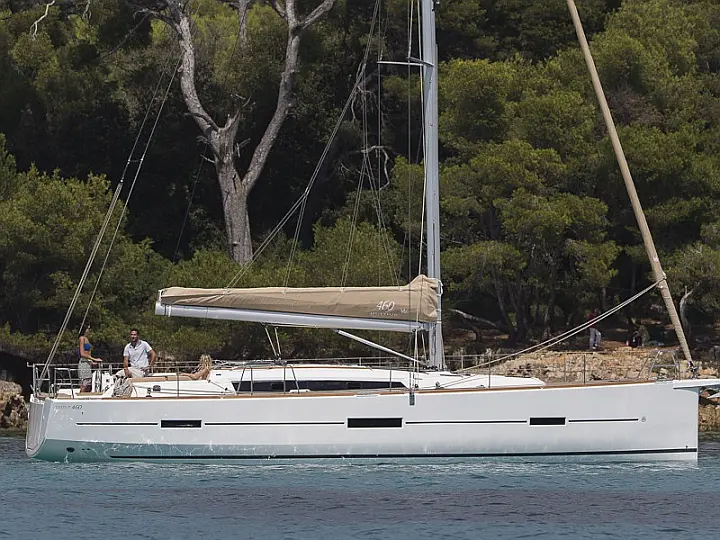 Dufour 460 Grand Large - External image