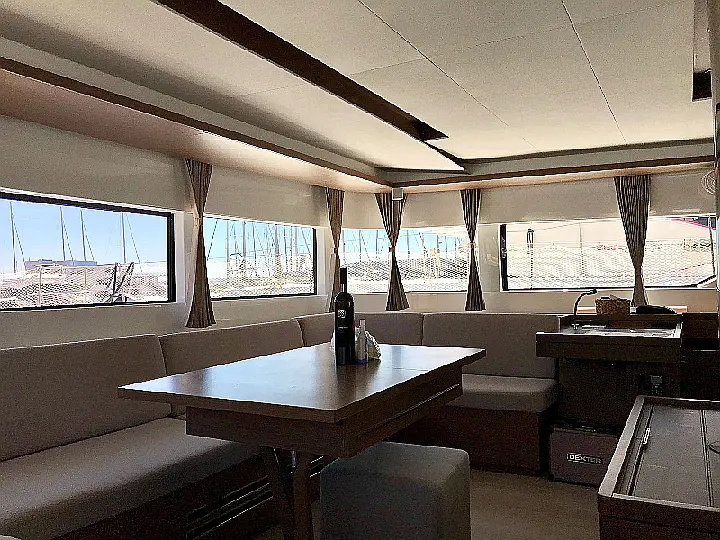 Lagoon 50 - 