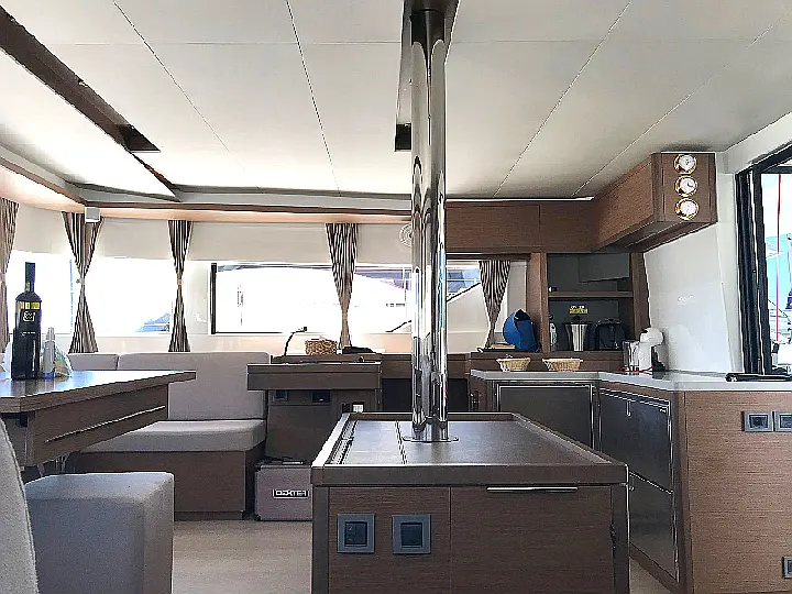 Lagoon 50 - 