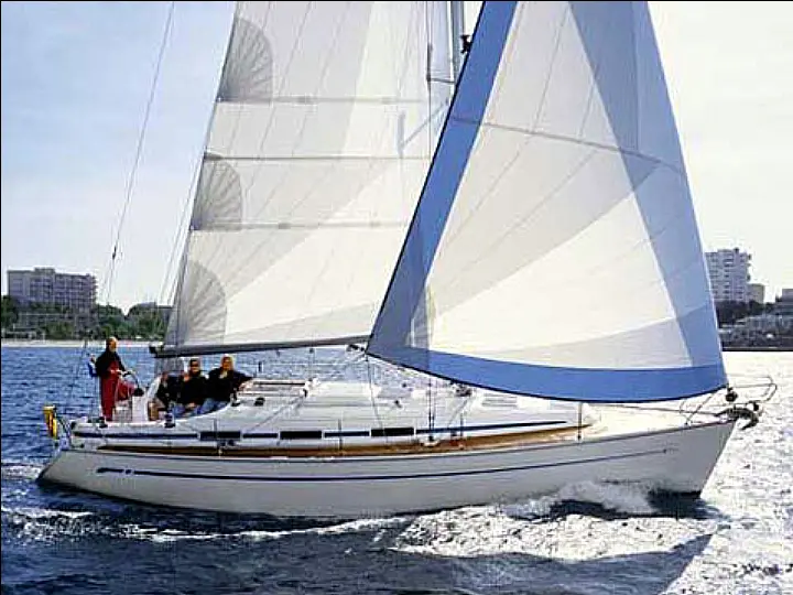 Bavaria 36 Cruiser - External image