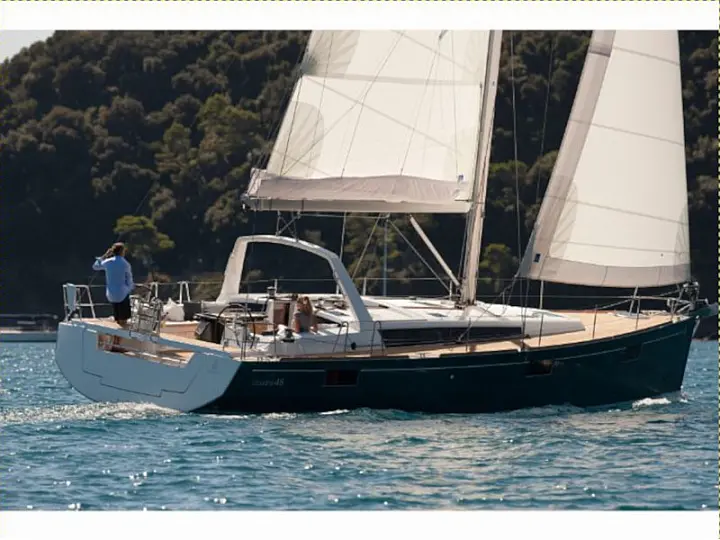 Beneteau Oceanis 48 - External image