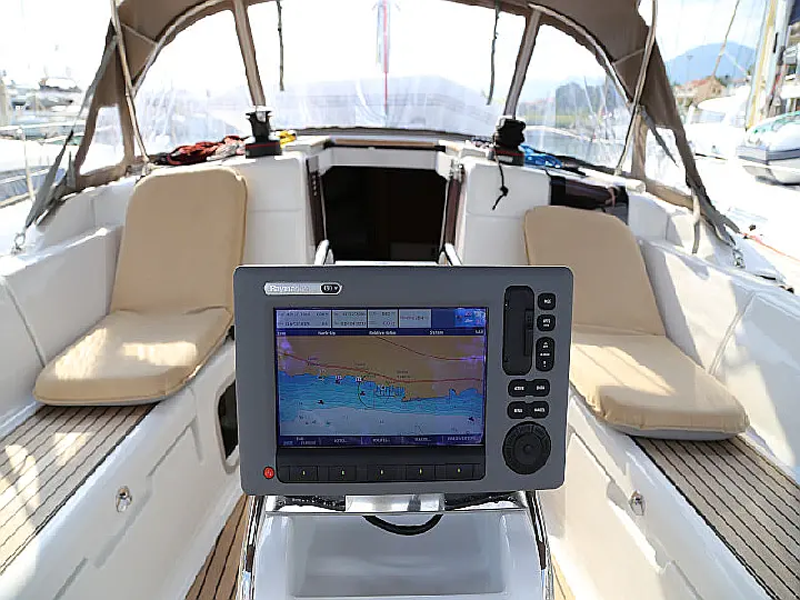 Sun Odyssey 419 - 