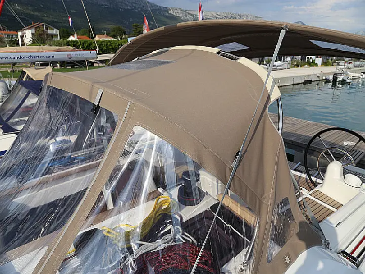 Sun Odyssey 419 - 