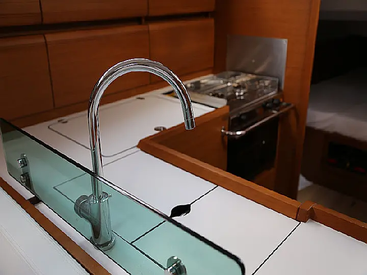 Sun Odyssey 419 - 