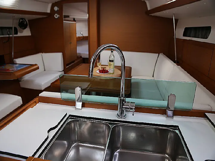Sun Odyssey 419 - 