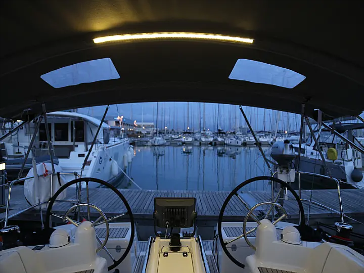 Sun Odyssey 419 - 