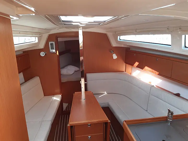 Bavaria Cruiser 34 - 