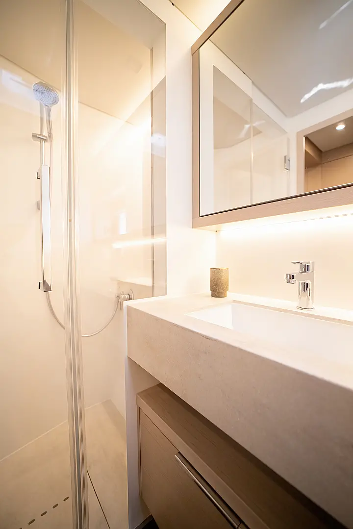 Lagoon 55 - 
