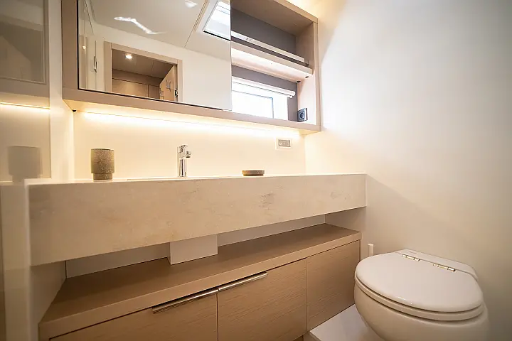 Lagoon 55 - 