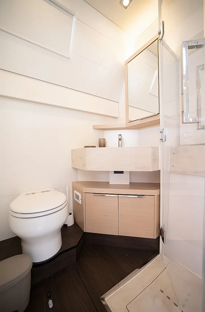 Lagoon 55 - 