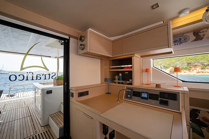 Lagoon 55 - 