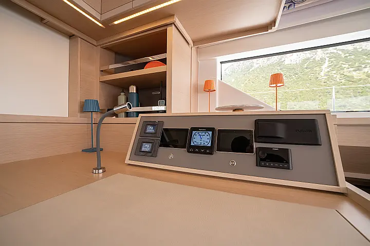 Lagoon 55 - 