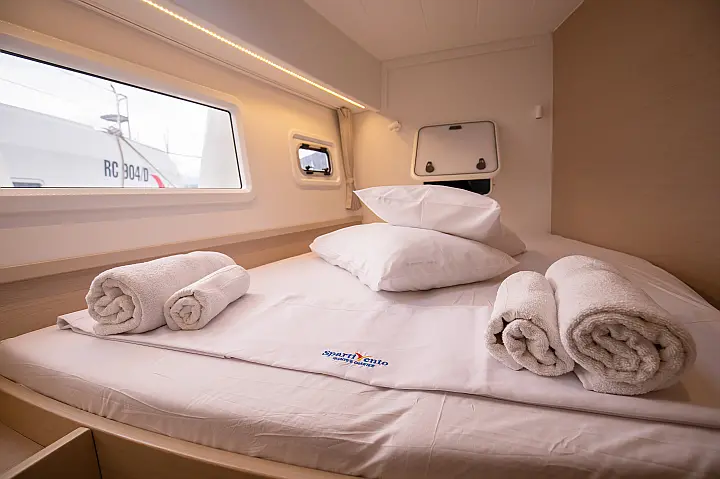 Lagoon 42 - 