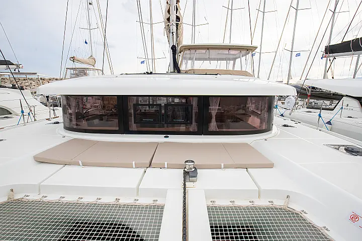 Lagoon 42 - 
