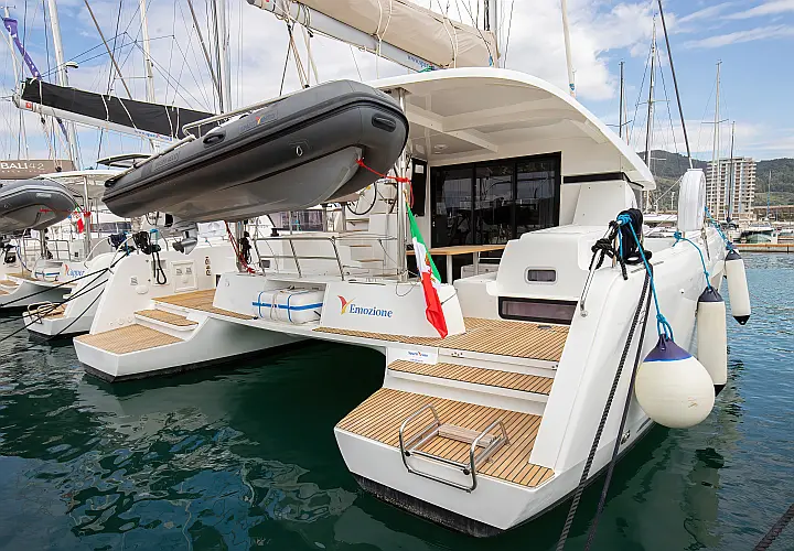 Lagoon 42 - 