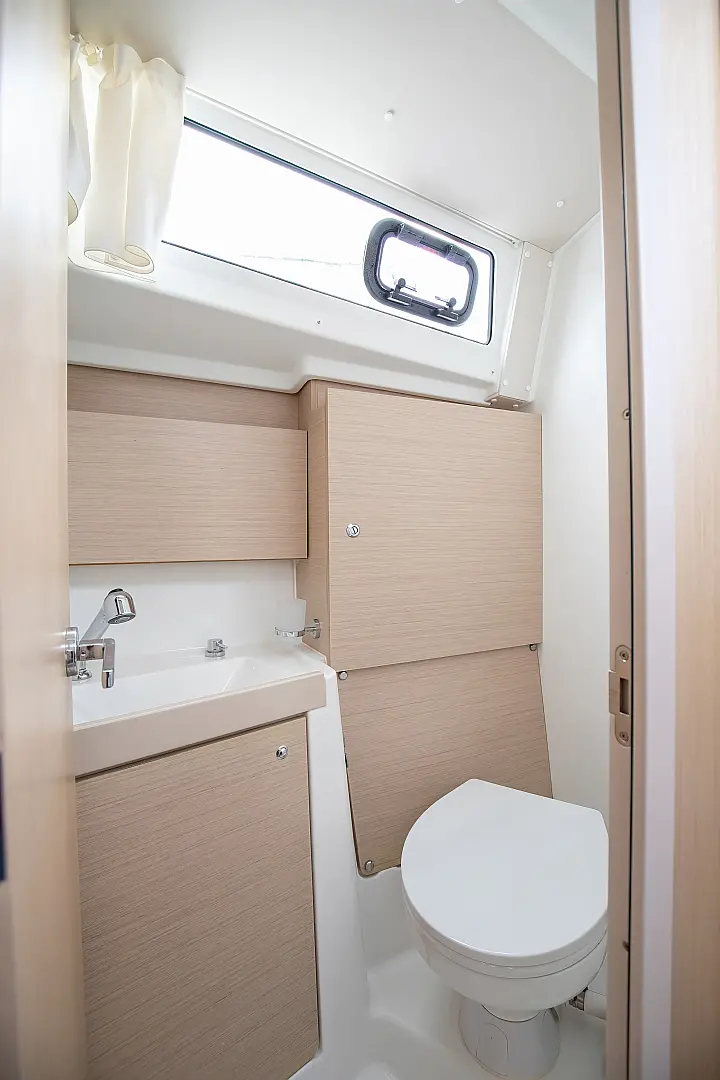 Oceanis 38.1 - 