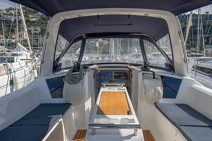 Oceanis 38.1 - 